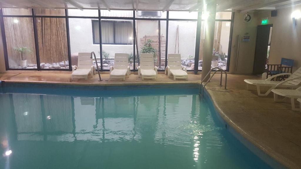 Howard Johnson By Wyndham San Pedro Luaran gambar