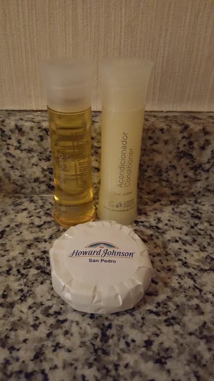 Howard Johnson By Wyndham San Pedro Luaran gambar